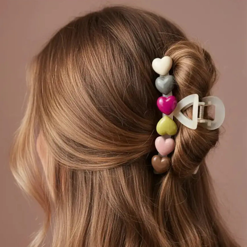 TressLockX™ RetroBead Geometric Hair Claw Clip – Trendy Retro Crab Hair Accessory for Effortless Style - ChicstyleX